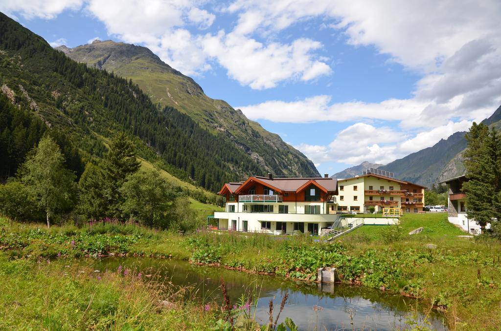 Appartementhaus Naturquell Sankt Leonhard im Pitztal Exterior foto